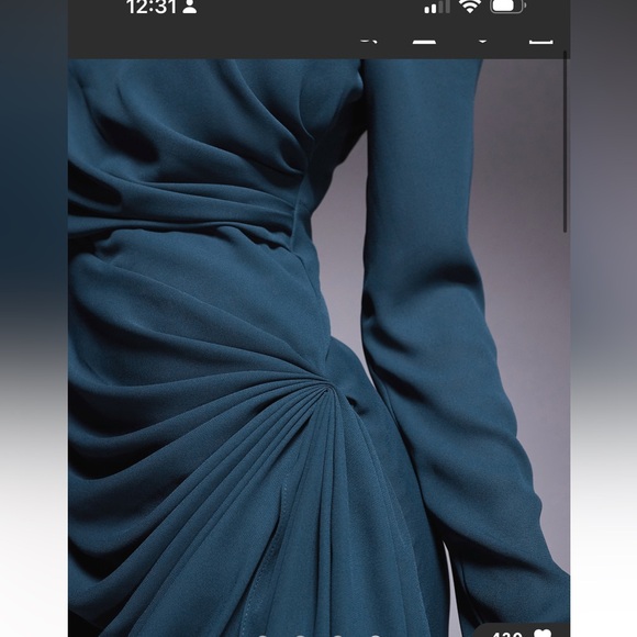 Elegant Teal Long Sleeve Gown - Picture 3 of 7